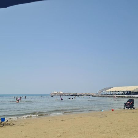 Sara-El Seaside Apartment Dıraç Dış mekan fotoğraf