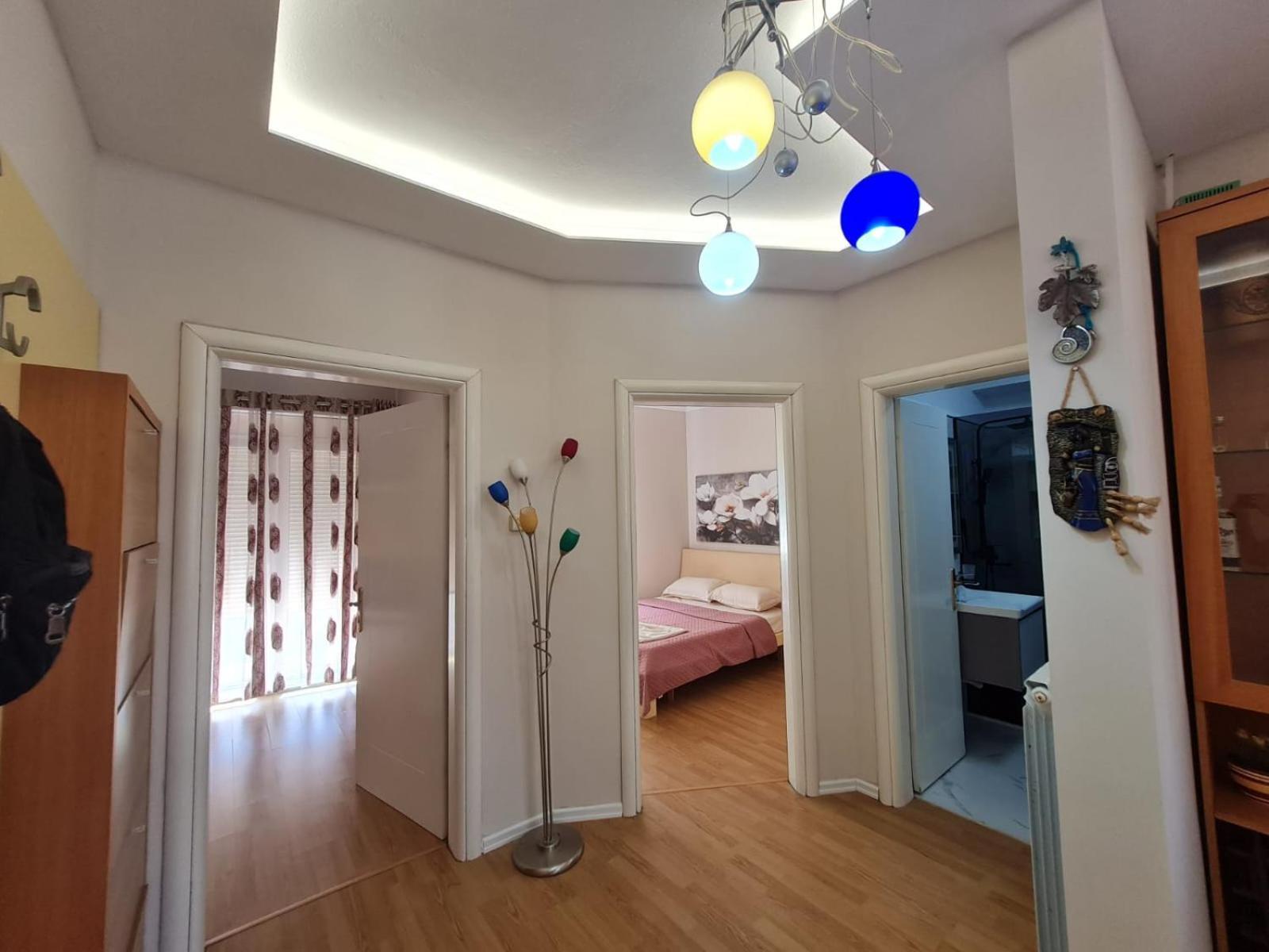 Sara-El Seaside Apartment Dıraç Dış mekan fotoğraf